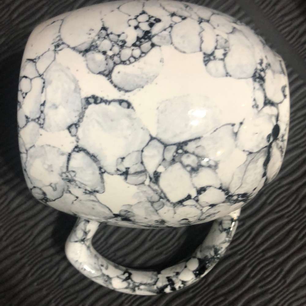 Pair of marbled mugs ‘GGI Taiwan’ - Picture 9 of 10